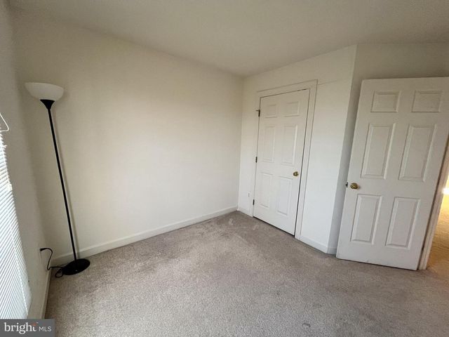 8179 SKELTON CIR, Falls Church, VA 22042