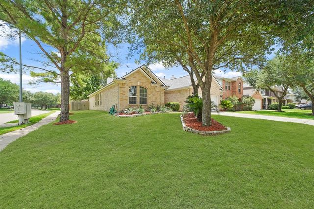 14738 Country Rose Lane, Cypress, TX 77429