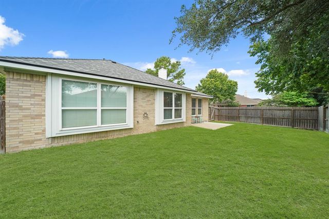 14738 Country Rose Lane, Cypress, TX 77429
