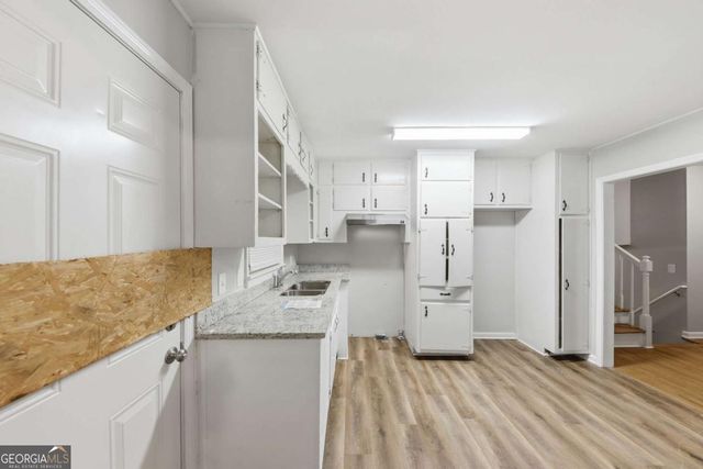 1779 Gretna Green Way, Decatur, GA 30035