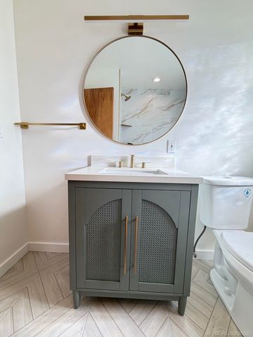 2034 Mortenson Boulevard, Berkley, MI 48072