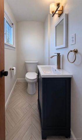 2034 Mortenson Boulevard, Berkley, MI 48072