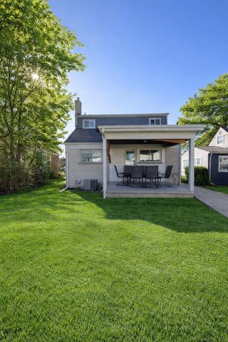 2034 Mortenson Boulevard, Berkley, MI 48072