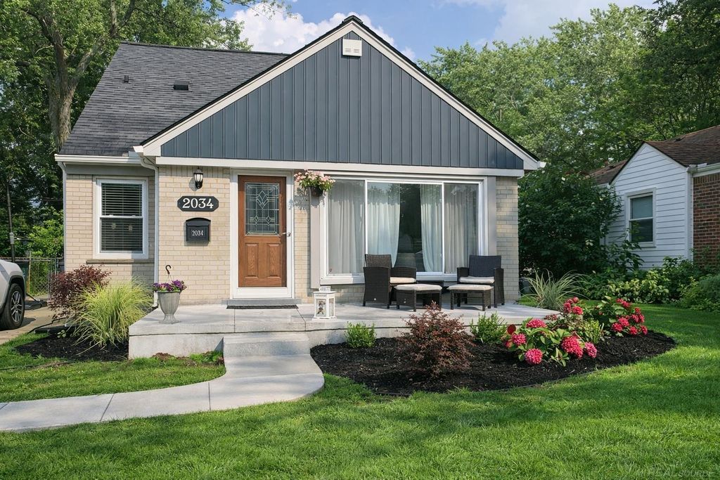 2034 Mortenson Boulevard, Berkley, MI 48072