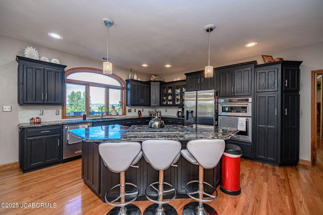 1452 BRIAR VILLAGE COURT, Jefferson City, MO 65109