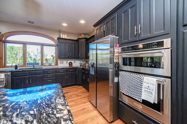 1452 BRIAR VILLAGE COURT, Jefferson City, MO 65109