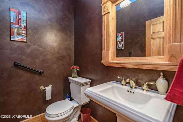 1452 BRIAR VILLAGE COURT, Jefferson City, MO 65109