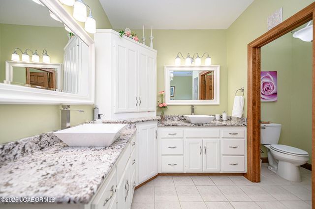 1452 BRIAR VILLAGE COURT, Jefferson City, MO 65109