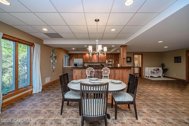 1452 BRIAR VILLAGE COURT, Jefferson City, MO 65109