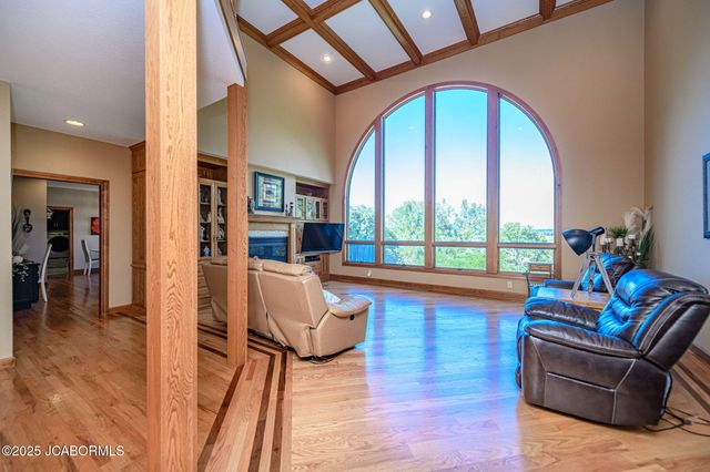 1452 BRIAR VILLAGE COURT, Jefferson City, MO 65109