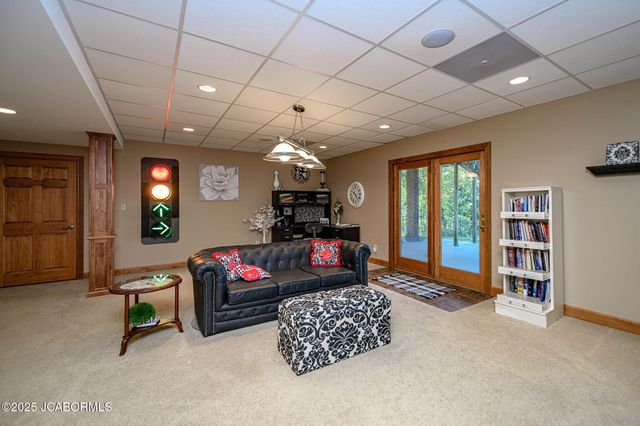 1452 BRIAR VILLAGE COURT, Jefferson City, MO 65109