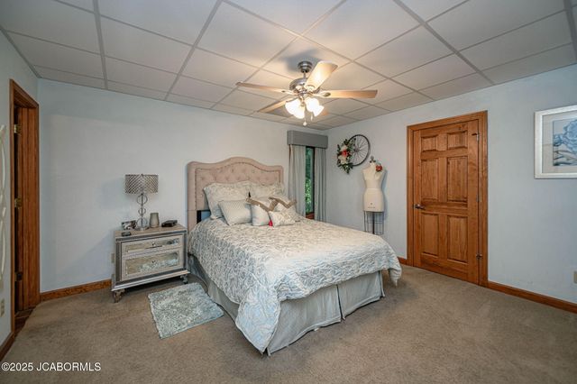 1452 BRIAR VILLAGE COURT, Jefferson City, MO 65109