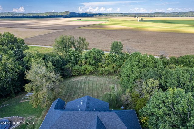 1452 BRIAR VILLAGE COURT, Jefferson City, MO 65109