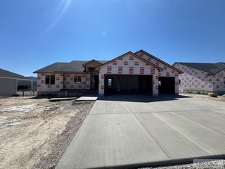 3035 Dewinter Dr, Pocatello, ID 83204