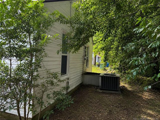 5426 suncrest Drive, Hope Mills, NC 28348