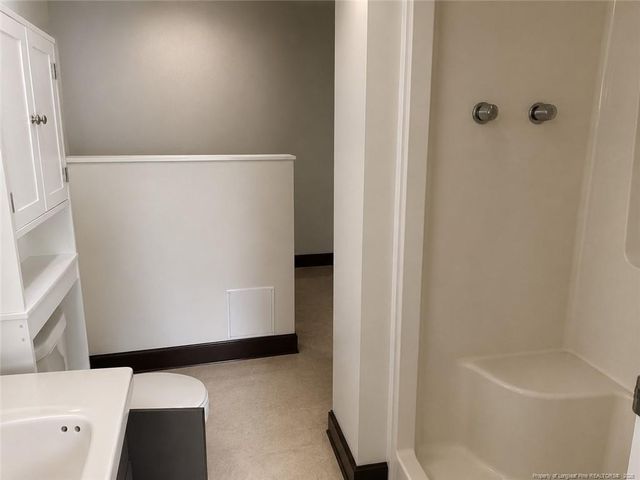5426 suncrest Drive, Hope Mills, NC 28348