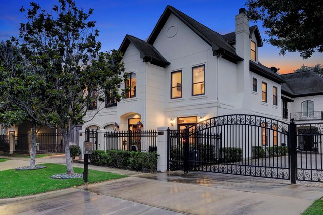 5313 Fayette, Houston, TX 77056