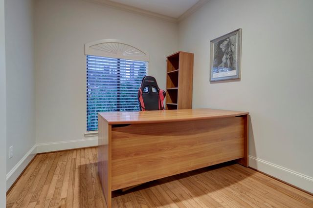 5313 Fayette, Houston, TX 77056