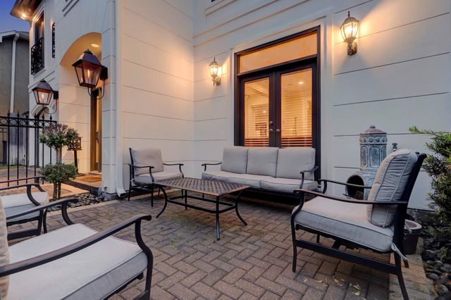 5313 Fayette, Houston, TX 77056