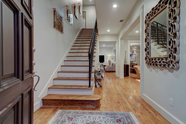 5313 Fayette, Houston, TX 77056