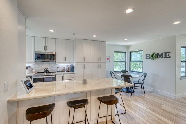 3305 Close Call, Horseshoe Bay, TX 78657