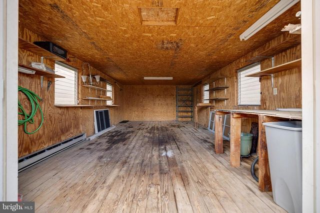 410 W NORTH ST, Woodstock, VA 22664