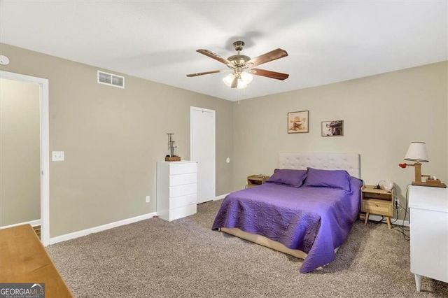 450 Valley Woods Circle SE, Conyers, GA 30094