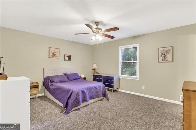 450 Valley Woods Circle SE, Conyers, GA 30094