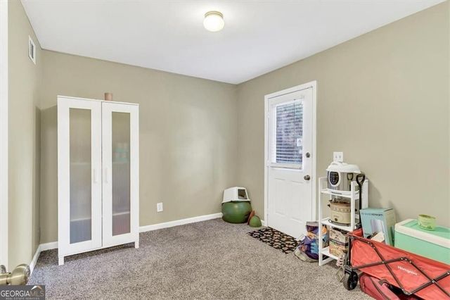 450 Valley Woods Circle SE, Conyers, GA 30094