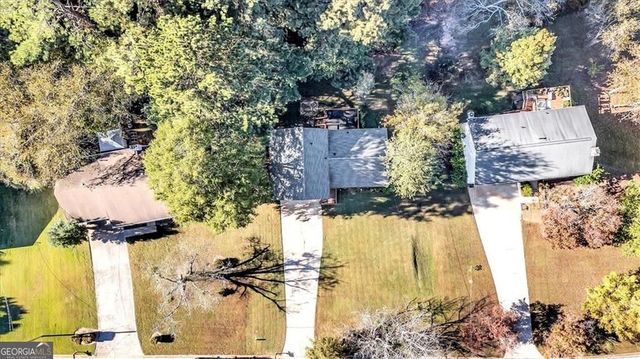 450 Valley Woods Circle SE, Conyers, GA 30094