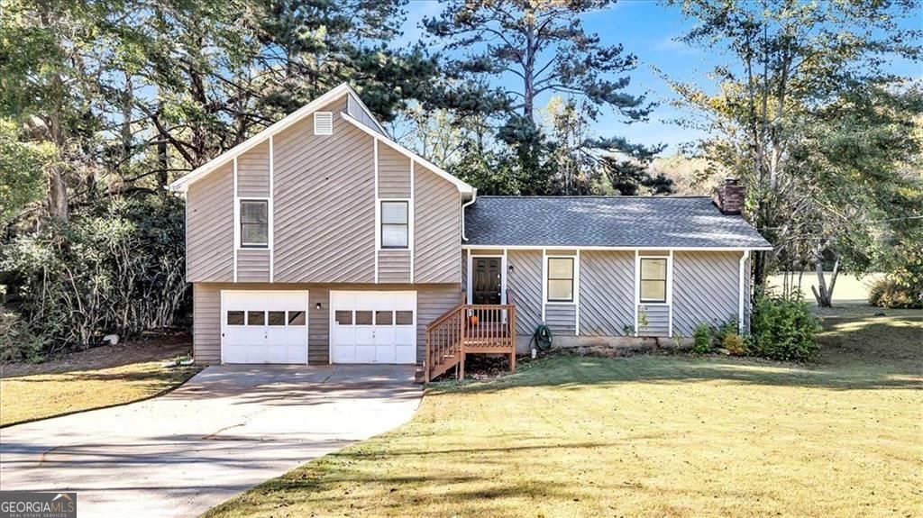 450 Valley Woods Circle SE, Conyers, GA 30094