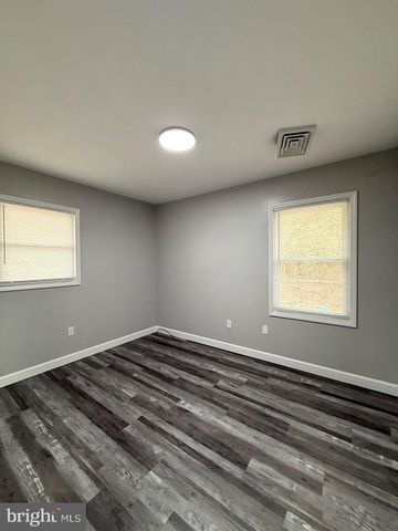 248 BERKSHIRE DR, Reedville, VA 22539