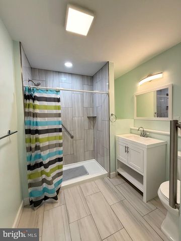 248 BERKSHIRE DR, Reedville, VA 22539