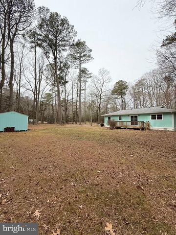 248 BERKSHIRE DR, Reedville, VA 22539