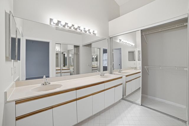 5529 Ilford Court, Boca Raton, FL 33486