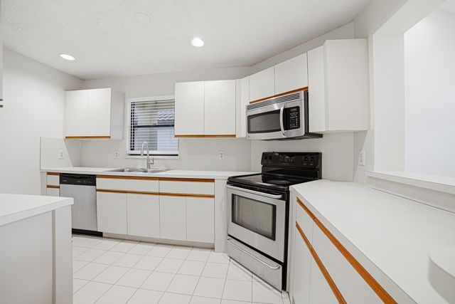 5529 Ilford Court, Boca Raton, FL 33486