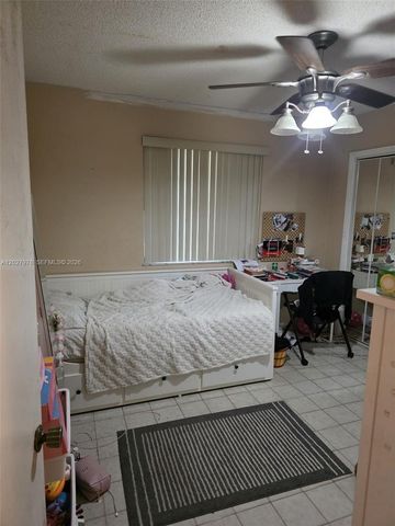 16825 NW 74th Avenue, Hialeah, FL 33015
