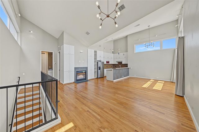 1909 Oakdale Street, Houston, TX 77004