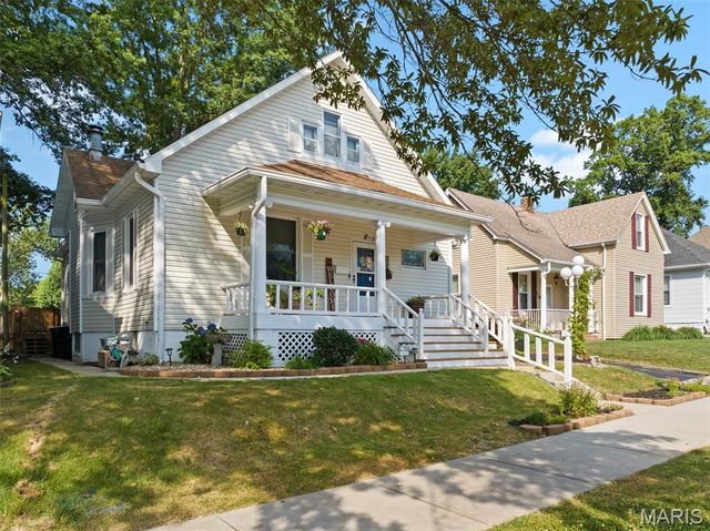 403 N Virginia Avenue, Belleville, IL 62220