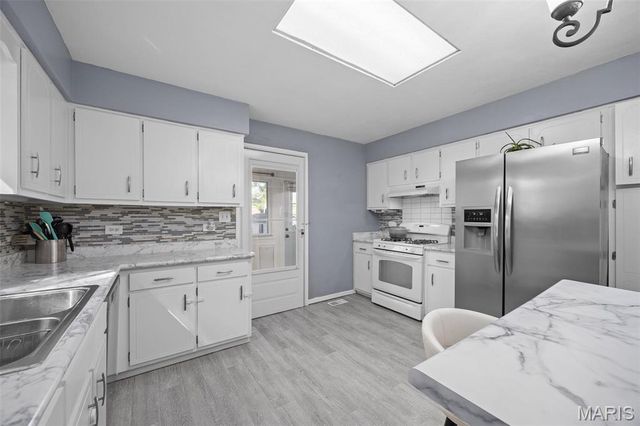 403 N Virginia Avenue, Belleville, IL 62220