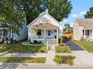 403 N Virginia Avenue, Belleville, IL 62220