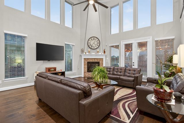 215 Dominion Drive, Wylie, TX 75098