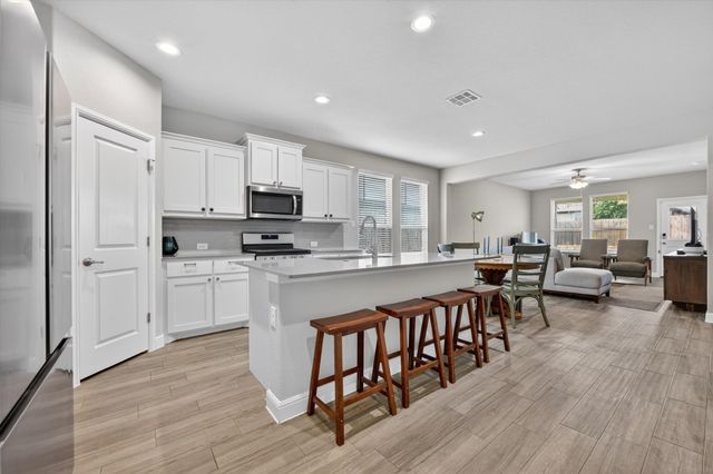 2428 O'Connor Ranch Drive, Weatherford, TX 76087