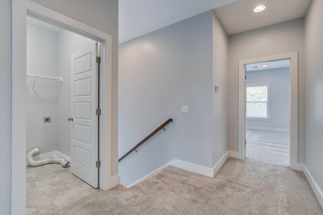860 W Madison Avenue, James Island, SC 29412