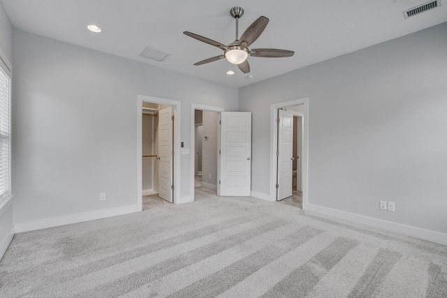 860 W Madison Avenue, James Island, SC 29412