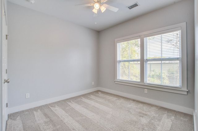 860 W Madison Avenue, James Island, SC 29412