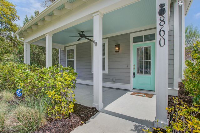 860 W Madison Avenue, James Island, SC 29412