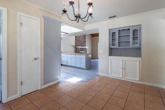 6633 6th Street, Rio Linda, CA 96891
