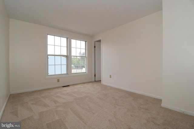 1524 VIOLET DR, Hagerstown, MD 21740
