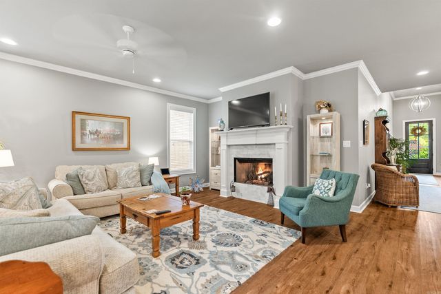 203 Rosemary Way, Little Rock, AR 72223